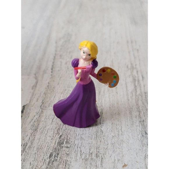 Disney Rapunzel painting Tangled Pixar toy figure - Picture 1 of 4